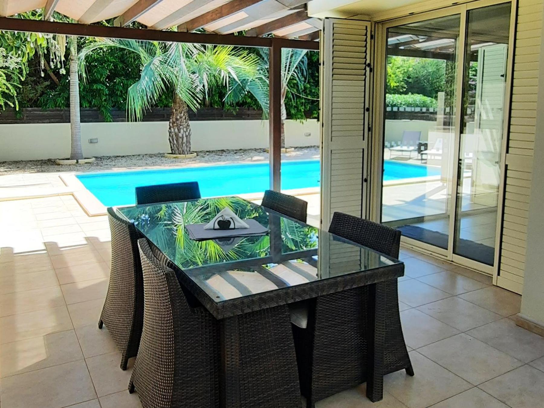 Villa Larnaca Bay Resort Oroklini Zewnętrze zdjęcie